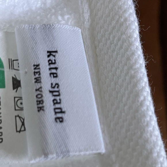 Kate Spade White Bath Towel Set of 2 NWT - Picture 3 of 7